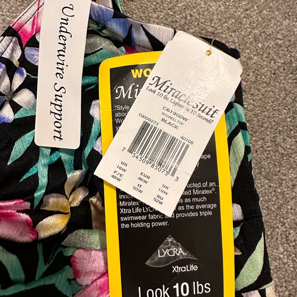 Miraclesuit Floral Swim top - Picture 2 of 5
